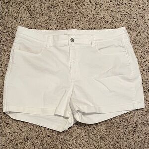 Old Navy Women's Classic White Jean Shorts